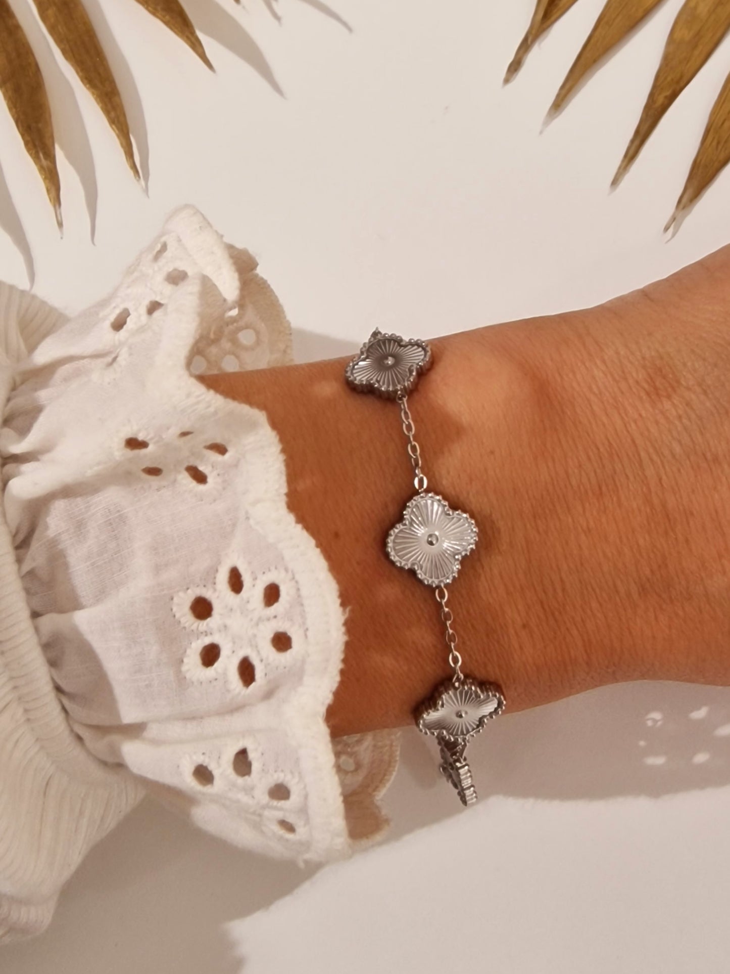 BRACELET HANA 5 TRÈFLES ACIER ARGENT