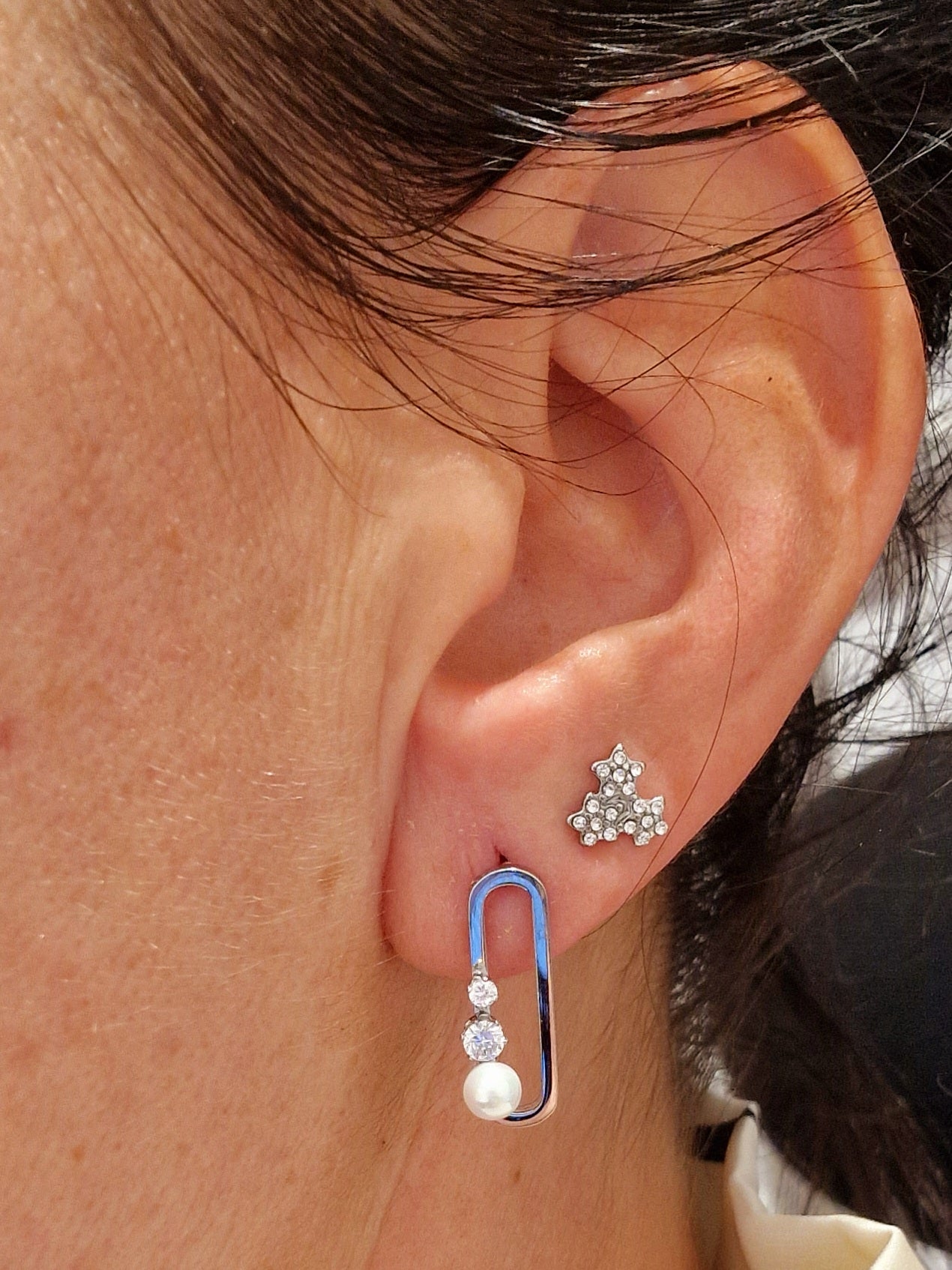 BOUCLES D'OREILLES RUBI ACIER