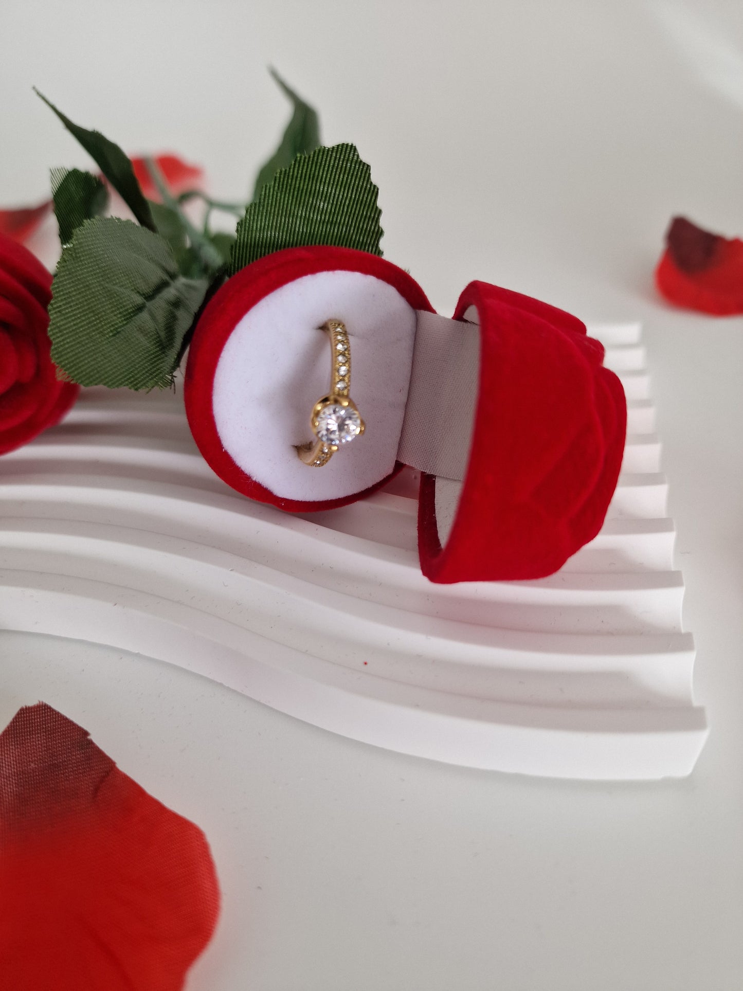 COFFRET ROSE ST VALENTIN AVEC BAGUE DE PROMESSE