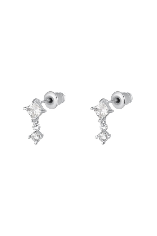 BOUCLES D’OREILLES NUADA ACIER ARGENT