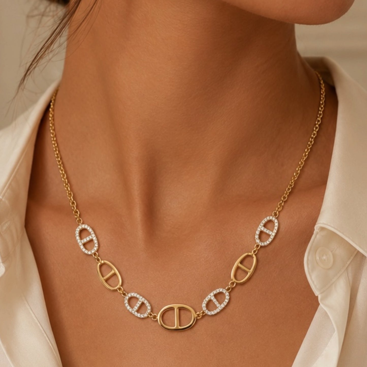 COLLIER CAPUCINE